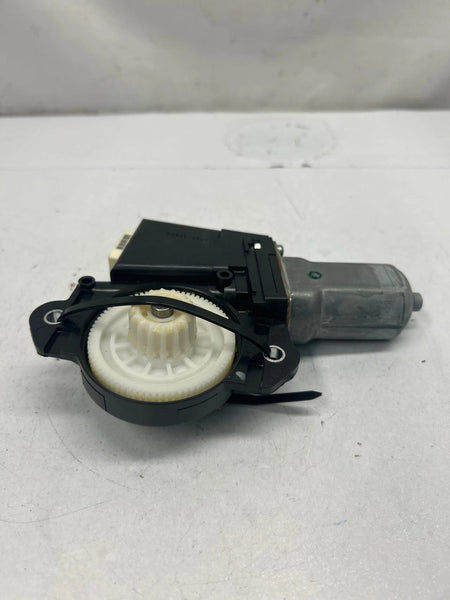 2015 2016 2017 2018 2019 2020 GMC YUKON SUN ROOF MOTOR ASSEMBLY