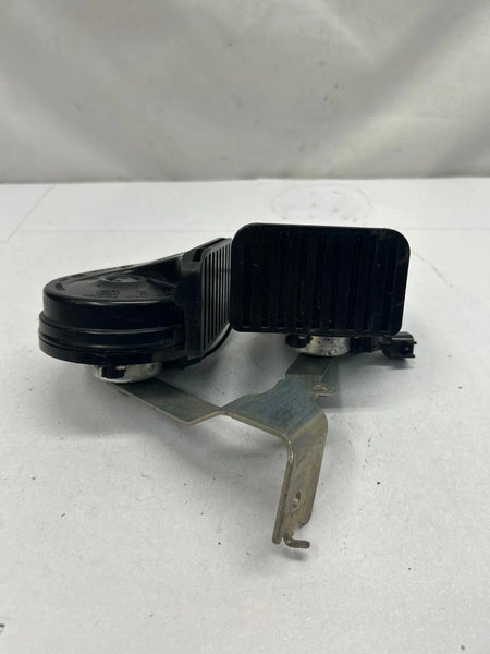 2018 TO 2024 CHEVROLET EQUINOX DUAL HORN PITCH SIREN ALARM ASSEMBLY