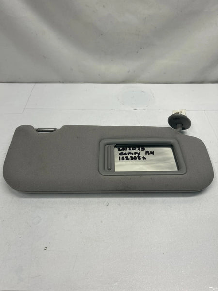 2018 TO 2024 TOYOTA CAMRY SUN VISOR RIGHT PASSANGER SIDE ASSY OEM 7431006C00B1