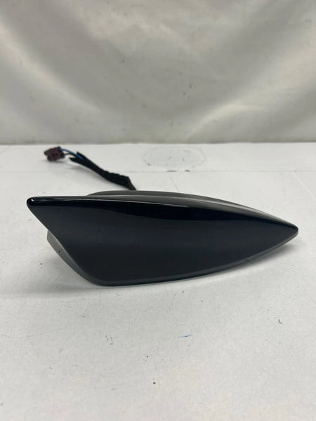 2018 2019 CHEVROLET TRAVERSE ROOF RADIO ANTENNA SHARK FIN ASSY 384A BLACK