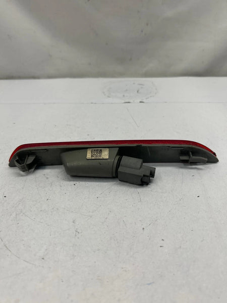 2020 FORD MUSTANG REAR LIGHT REFLECTOR LEFT SIDE ASSY