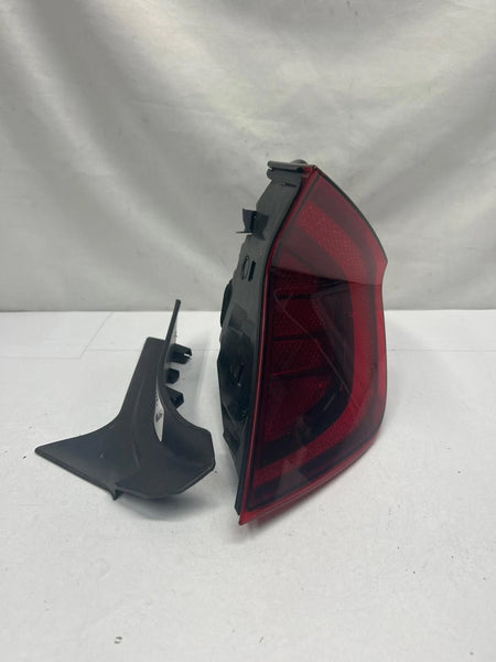2020 TO 2022 HYUNDAI SONATA TAIL LIGHT QUARTER PANEL MOUNTED RIGHT SIDE US BUILT