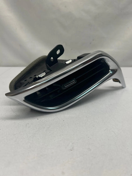 2019 CHEVY EQUINOX AIR CONDITIONER VENT CENTER RIGHT SIDE DASHBOARD OEM 84211437
