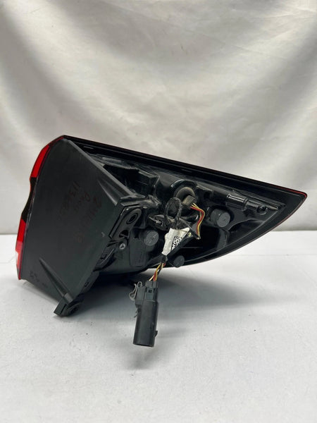 2021 TO 2025 CHRYSLER PACIFICA TAIL LIGHT QUARTER PANEL LEFT SIDE ASSY OEM 68424931AC