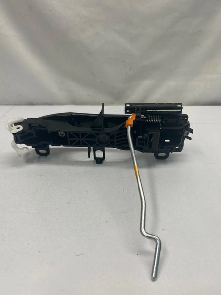 2022 2023 2024 2025 TOYOTA COROLLA CROSS DOOR HANDLE OUTSIDE FRONT RIGHT SIDE