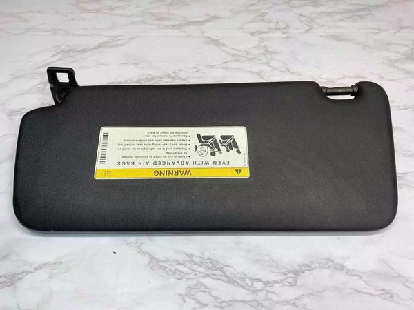 14 15 16 17 18 19 MERCEDES CLA250 SUN VISOR RIGHT SIDE BLACK ASSY OEM 1768100610