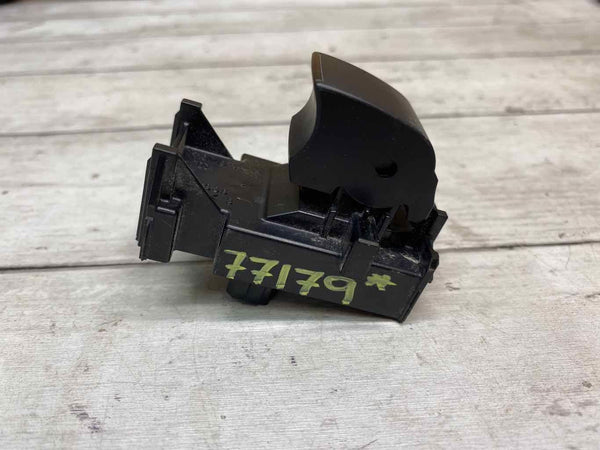 20 22 TOYOTA COROLLA SDN TRASEIRO LADO ESQUERDO JANELA PORTA INTERRUPTOR OEM 193335