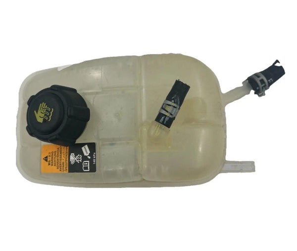 2020 TO 2025 NISSAN SENTRA COOLANT RECOVERY BOTTLE ASSY OEM 217106LB0A