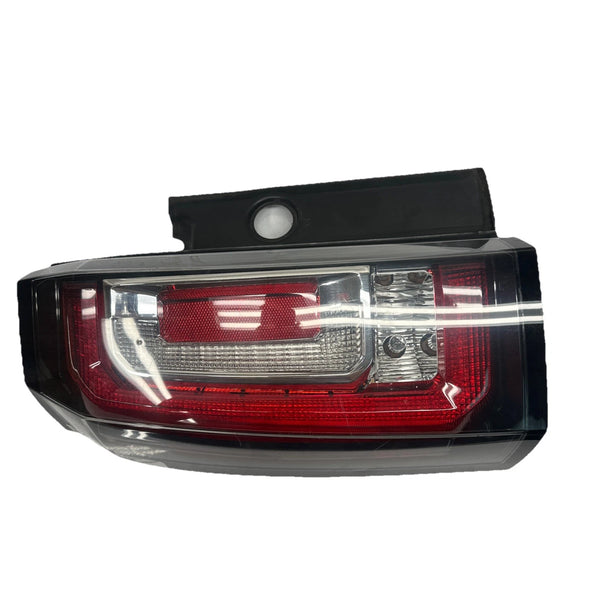 2015 TO 2020 GMC YUKON TAIL LIGHT REAR LEFT DRIVER SIDE ASSEMBLY OEM 84408859