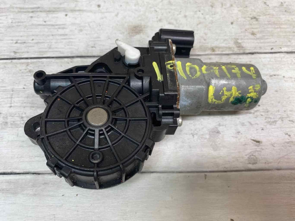 16 17 18 19 20 21 22 HONDA HRV POWER WINDOW MOTOR FRONT LEFT DRIVER SIDE ASSY OEM 72250T7WA11