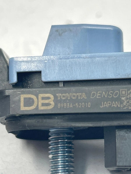 Toyota Rav-4 8983a52010 impact sensor assy OEM