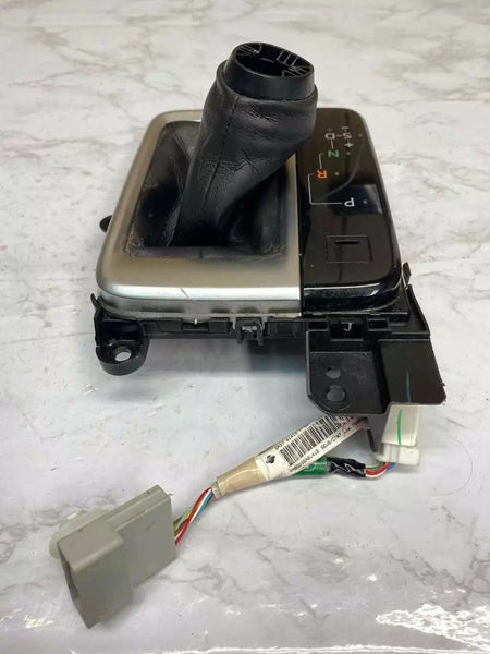 2019 TOYOTA HIGHLANDER FLOOR SHIFTER BOOT & SHIFTER INDICATOR ASSY OEM 76H965