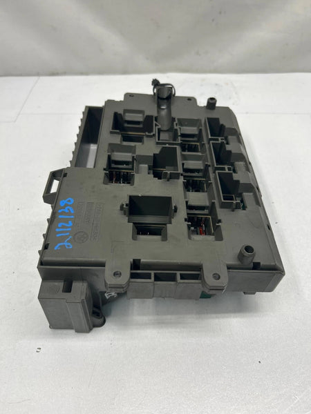 2014 BMW X1 JUNCTION BOX CABIN FUSE RELAY BLOCK ASSEMBLY