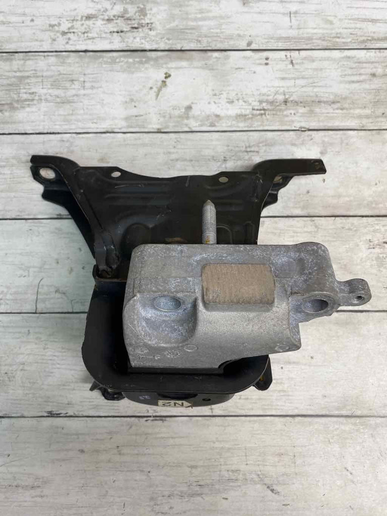 Engine Frame Mount 2022 TOYOTA COROLLA 2.0L ENGINE FRAME MOUNT OEM – INSIDE AUTO