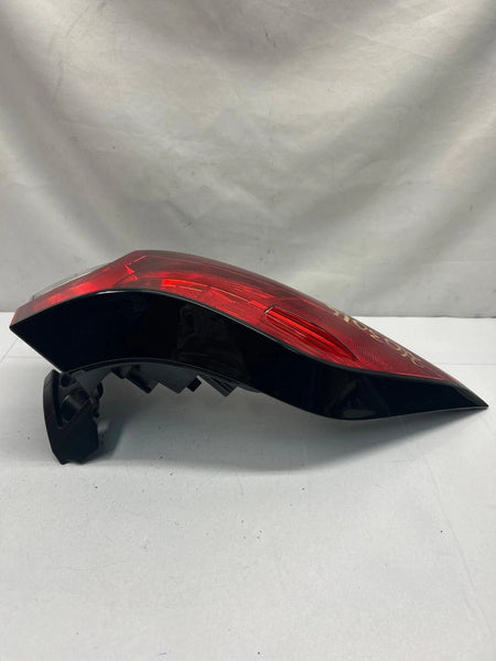 22 25 TOYOTA COROLLA CROSS TAIL LIGHT LEFT QUARTER PANEL INANDESCENT 815600A160