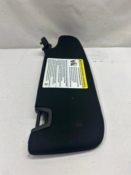 2015 2023 FORD MUSTANG COUPE SUN VISOR LEFT SIDE OEM FR3Z6304105AD ILUMINATION