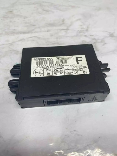 Módulo receptor de bloqueo antirrobo con llave transpondedora Toyota CHR 17-18 OEM 89780F4010