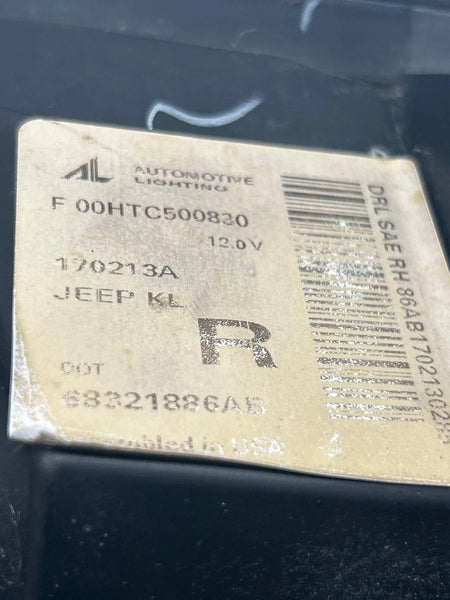 2014 TO 2018 JEEP CHEROKEE HEADLIGHT RIGHT PASSANGER HALOGEN PROJECTOR ASSY