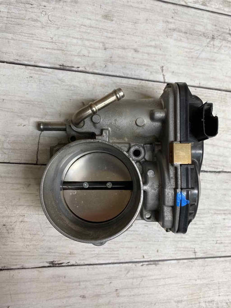 2019 2022 TOYOTA COROLLA SEDAN 2.0L THRTOTTLE BODY VALVE ASSY OEM 22030F2010