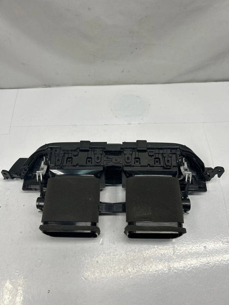 2018 TOYOTA CHR AIR CONDITIONER VENT HVAC DASHBOARD MOUNT CENTER OEM 5567010040