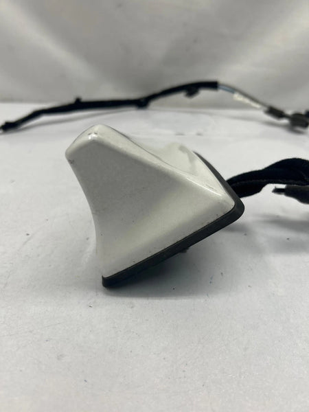2016 2019 KIA OPTIMA RADIO ANTENNA FM ROOF SHARK FIN ASSY SWP SNOW WHITE