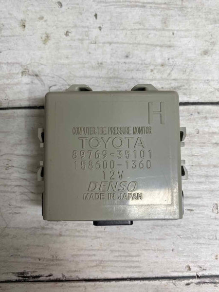 10 19 TOYOTA 4RUNNER TPMS TIRE PRESSURE MONITOR SYSTEM CONTROL MODULE 8976935101