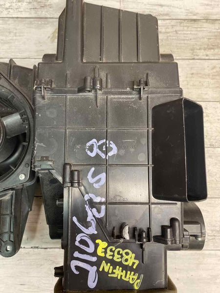 17 19 NISSAN PATHFINDER COMPLETE EVAPORATOR WITH BLOWER MOTOR ASSY 272803JC3A