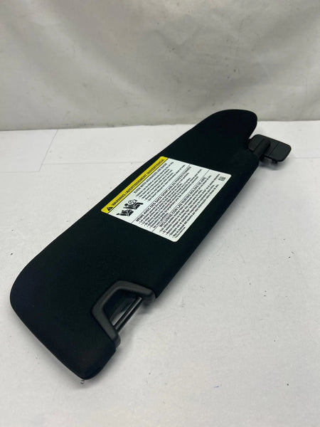 2015 2023 FORD MUSTANG COUPE SUN VISOR RIGHT SIDE OEM FR3Z6304104AD ILUMINATION
