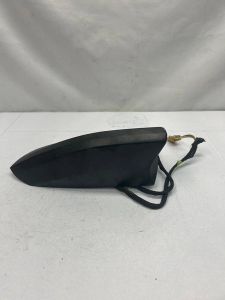 2018 2019 2020 2021 CHEVROLET EQUINOX RADIO ANTENNA FM ROOF SHARK ASSY