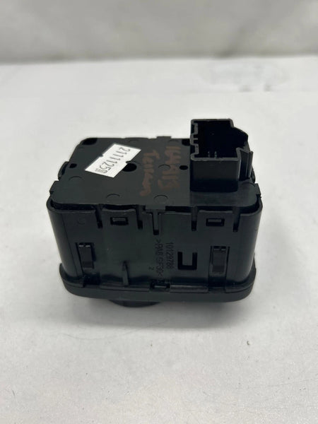 2019 GMC TERRAIN DASHBOARD HEADLIGHT CONTROL SWITCH ASSY OEM 84402592