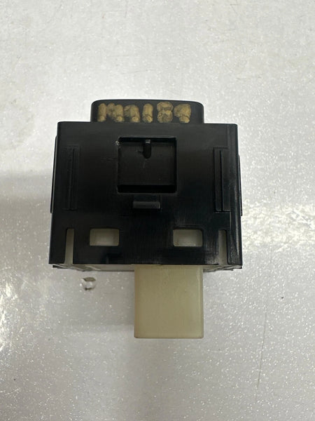 2021 TOYOTA CHR DOOR LOCK SWITCH FRONT RIGHT SIDE PASSANGER DOOR OEM 84872F4010