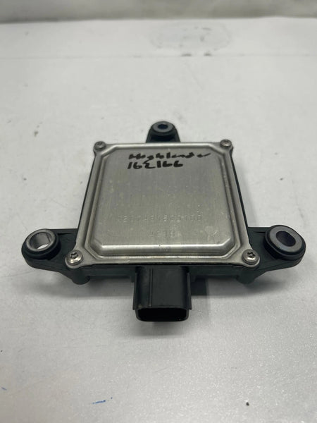 2017 2018 2019 TOYOTA HIGHLANDER REAR BLIND SPOT ALERT SENSOR ASSY