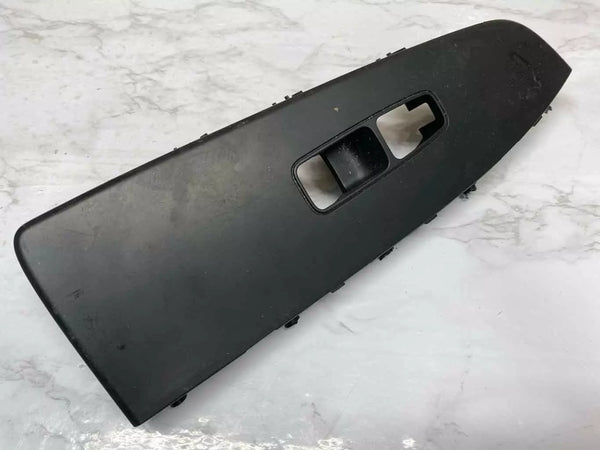 19 20 21 KIA FORTE INTERRUPTOR DE VENTANA DELANTERO DERECHO CUBIERTA DE MOLDURA SOLAMENTE OEM 4E75101110