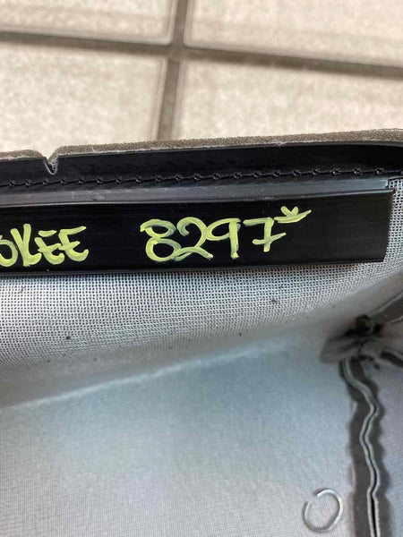 15 22 JEEP CHEROKEE FRONT PASSENGER SIDE SEAT LOWER BOTTOM BLACK LEATHER ONLY