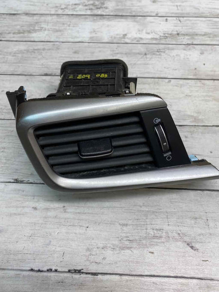 Ventilación de aire acondicionado HVAC del Hyundai Elantra 2019, lado izquierdo, OEM