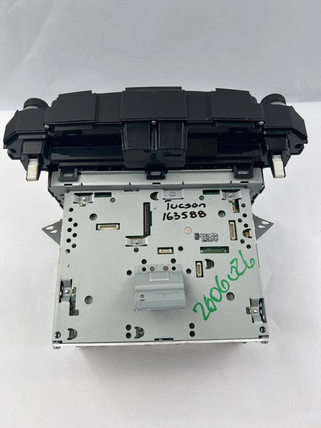 2018 HYUNDAI TUCSON US MARKET RADIO DISPLAY ASSY OEM 96160D31004X