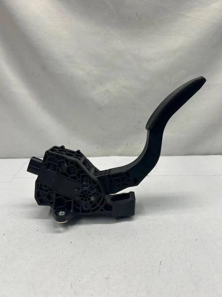 2020 TOYOTA COROLLA ACCELERATOR PEDAL PEDAL ASSEMBLY OEM 7811012100