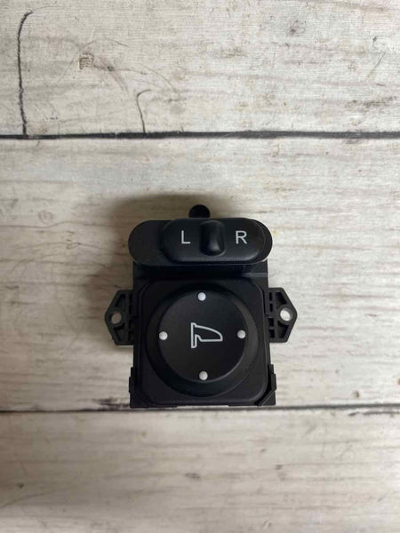 Interruptor del retrovisor de la puerta delantera izquierda del Honda Pilot 2021 OEM T6AJ010