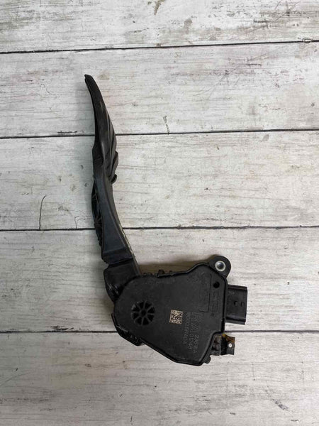 2018 NISSAN KICKS PEDAL ACCELERATOR ASSY OEM 180025RA0A
