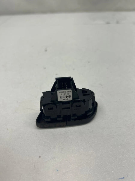 2022 CHEVROLET BLAZER HAZARD CONTROL SWITCH OEM 84840439