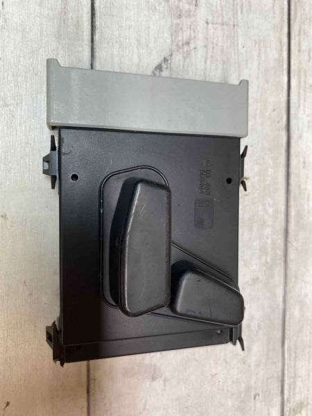 2018 JEEP CHEROKEE LEFT SIDE SEAT SWITCH ASSY OEM 56049431AE
