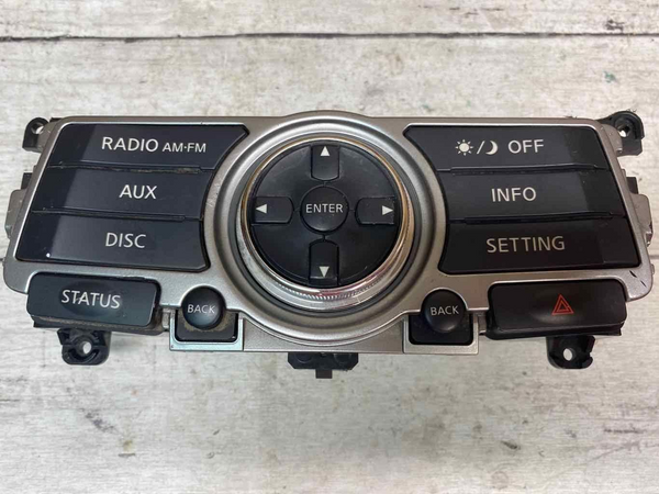Infiniti G37 radio am fm 2010 2013 radio instrument control panel OEM 28395JK60D