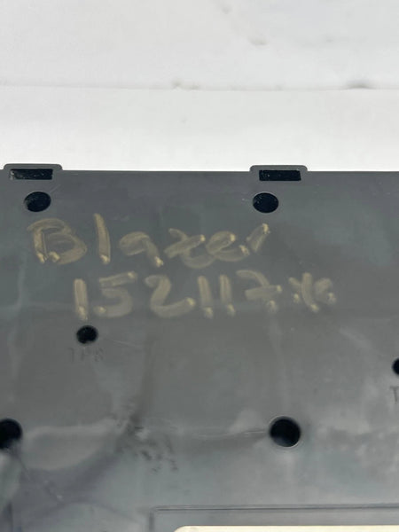 2020 CHEVY BLAZER JUNCTION BOX CABIN FUSE RELAY BLOCK ASSY OEM 84412832