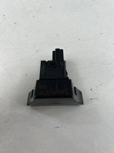 2020 NISSAN SENTRA HAZARD LIGHT BUTTON SWITCH ASSY OEM 190925A
