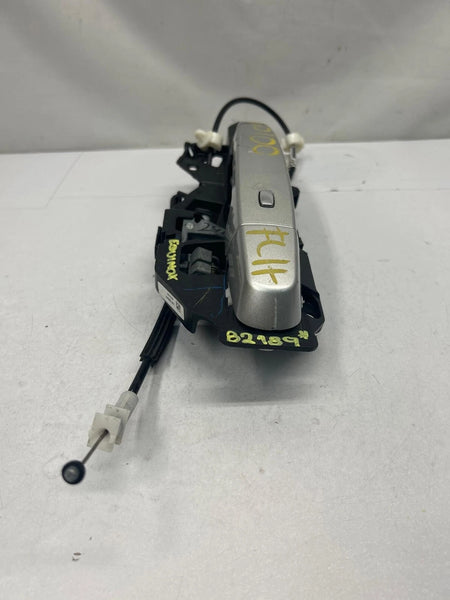 2018 2019 CHEVROLET EQUINOX DOOR HANDLE OUTSIDE FRONT LEFT OEM 13521804 SILVER