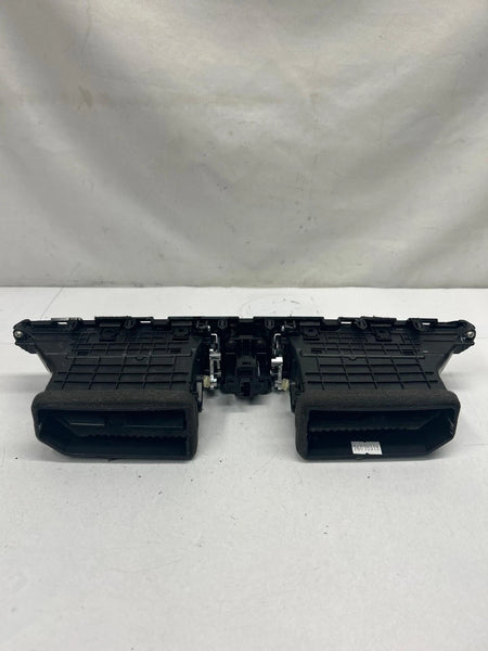 2020 KIA FORTE AIR CONDITIONER VENT CENTER ASSY OEM 97420M7000