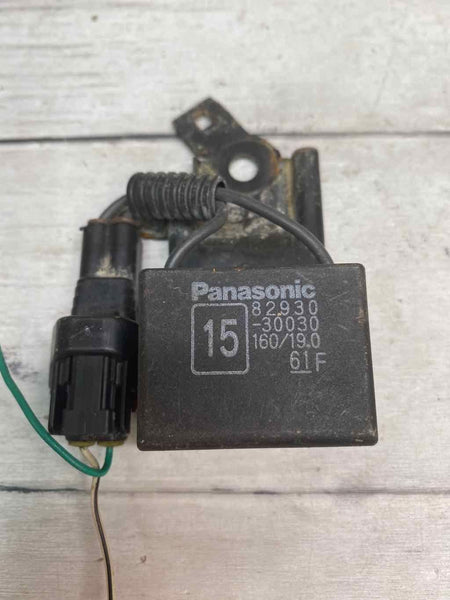 Lexus IS200T condenser relay 2016 AC HVAC sensor module OEM 8293030030