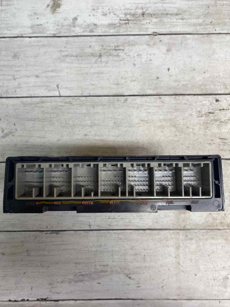 14 15 CHEVROLET CAMARO BCM BODY CONTROL MODULE UNIT OEM ASSY 13592376