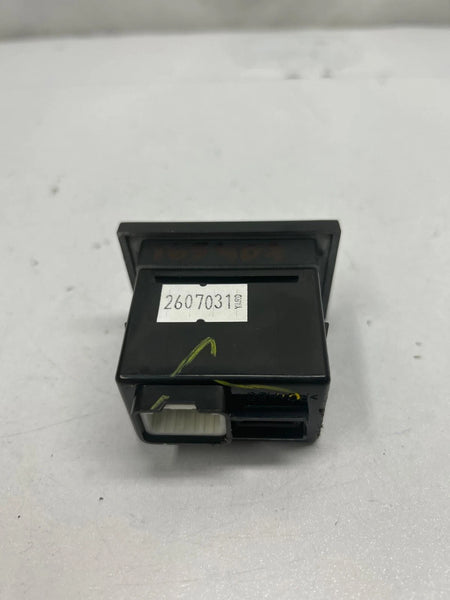 2020 KIA FORTE CENTER CONSOLE AUXILIAR USB PORT CHARGER ASSY OEM 96120M6110WK