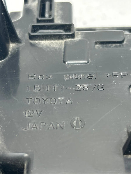2020 2021 2022 TOYOTA COROLLA OVERHEAD CONSOLE DOOM LIGHT ASSEMBLY SEDAN